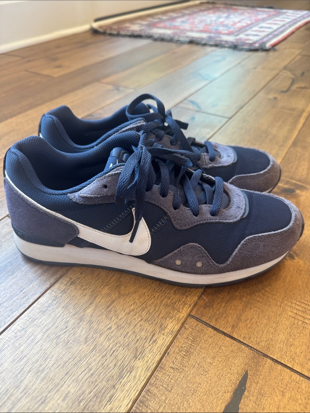 Nike Venture Runner